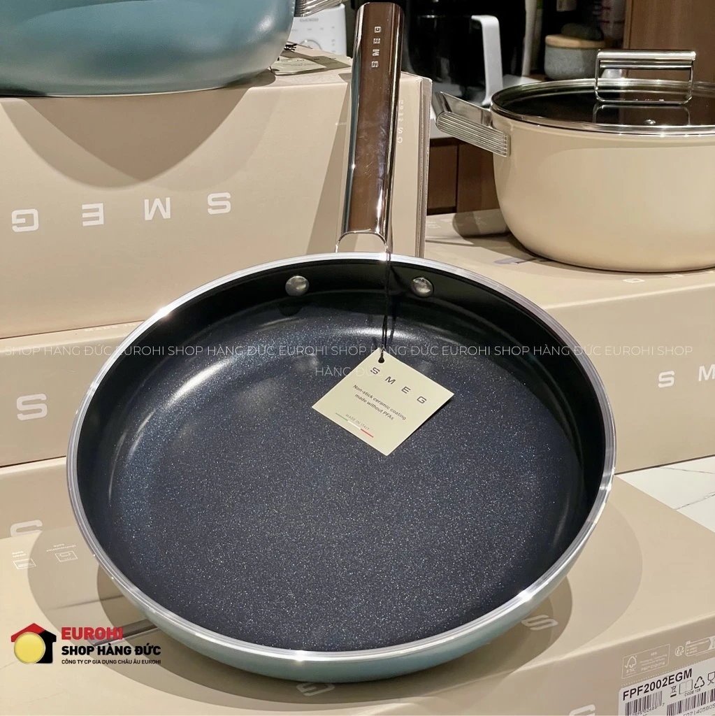 Chảo rán SMEG FPF2802EGM 28cm màu xanh ngọc