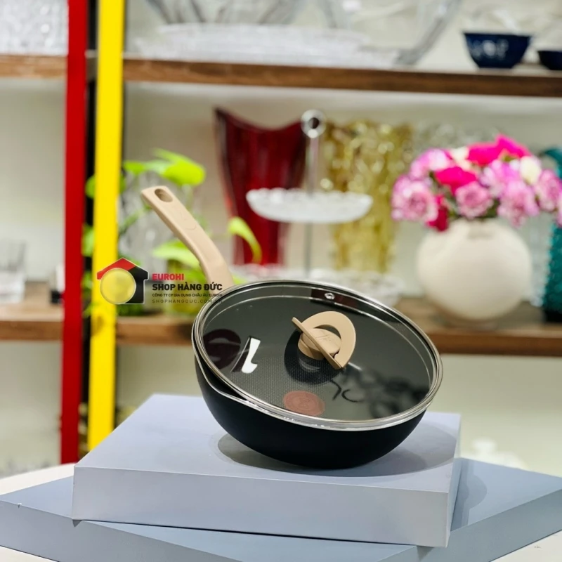 Chảo sâu lòng Tefal One Pick Pot Pan 24cm có nắp màu đen