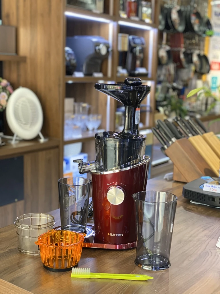 Máy ép chậm Hurom Diva H100 (Màu đỏ đô)