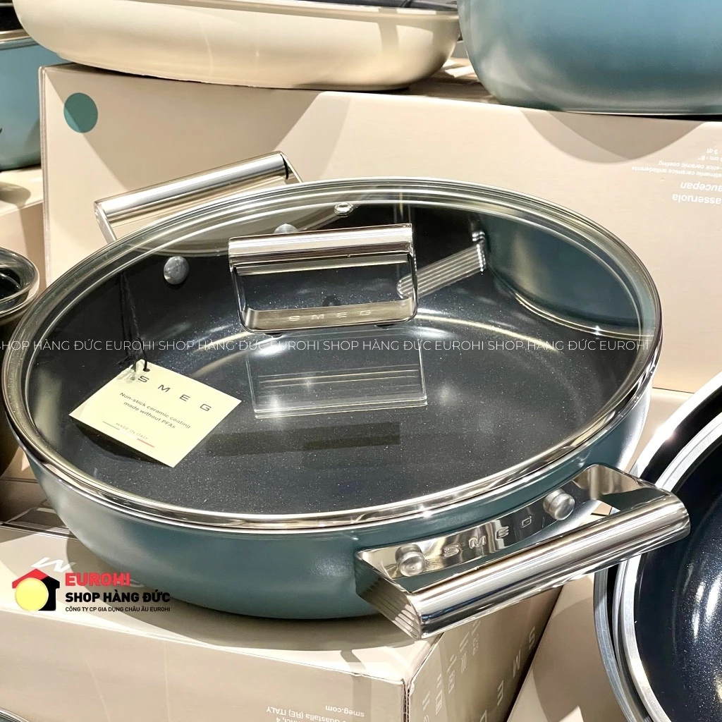 Nồi chảo SMEG DPF2812EGM 28cm màu xanh ngọc (vung kính)