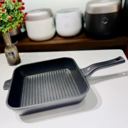 Chảo vuông WMF 28cm 0576504291