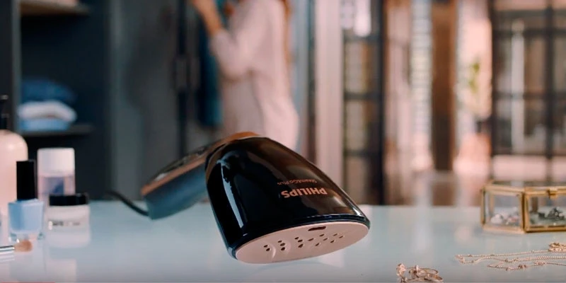 Bàn là hơi nước cầm tay Philips gc365/80