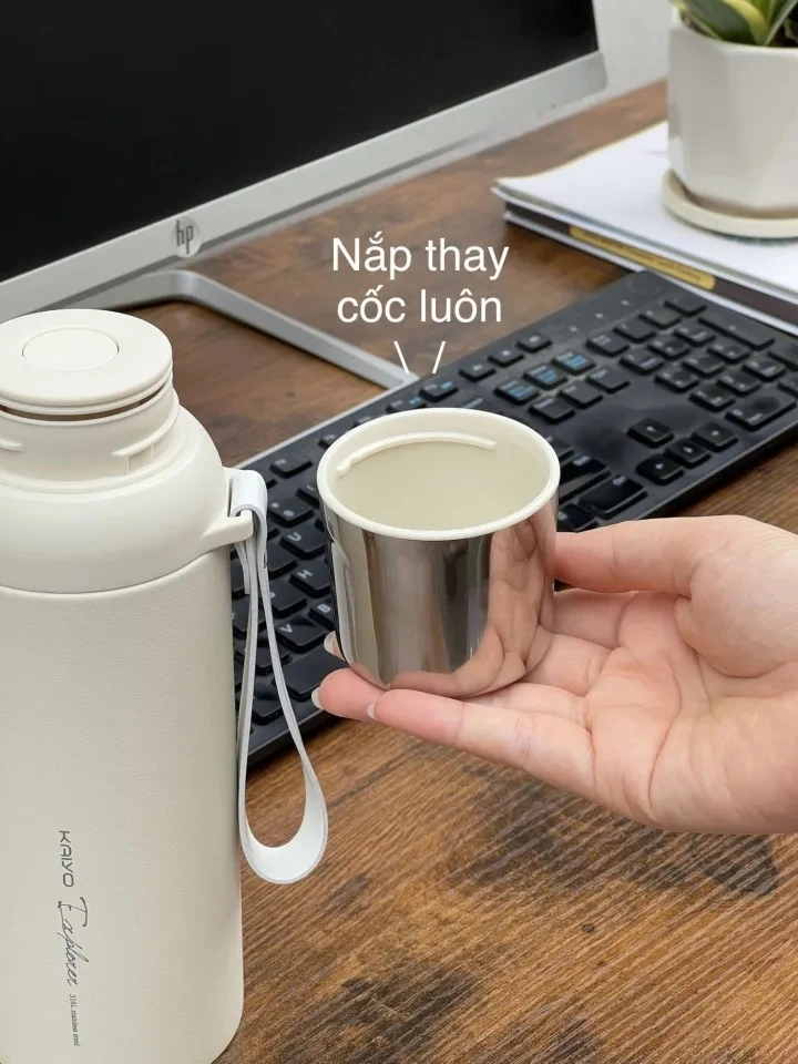 Bình giữ nhiệt 2 lớp inox Kaiyo màu be 600ml