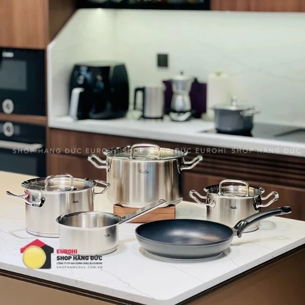 Bộ nồi Fissler Profi Collection Levital 5 món vung inox (chảo chống dính 26cm)