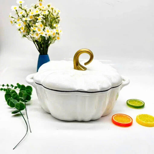 Nồi gang hình bí ngô 25cm (còn trắng)