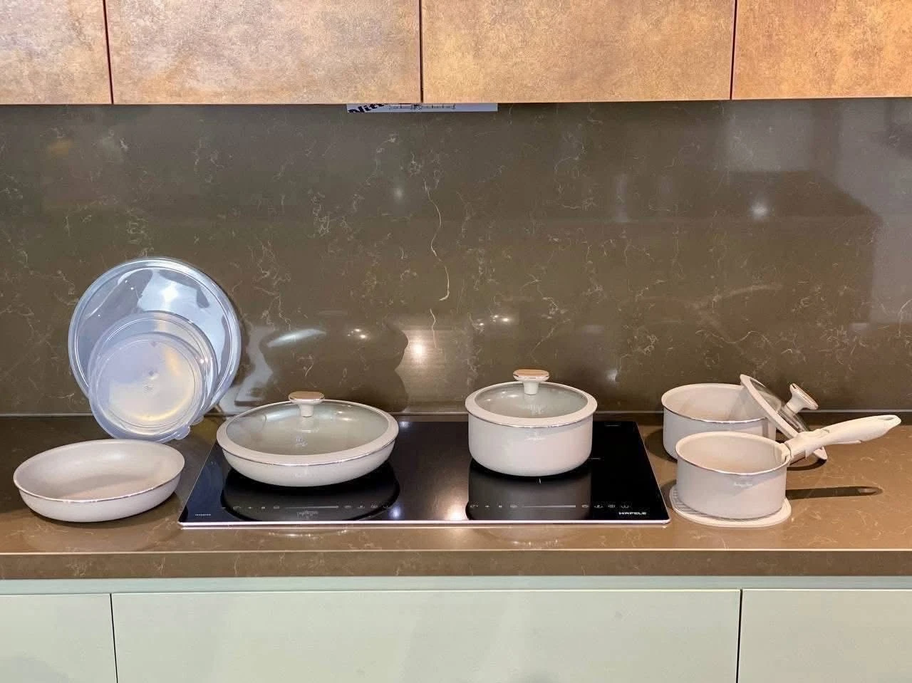 Bộ nồi Berlinger Haus BH-8420 – Sahara Collection 13 món
