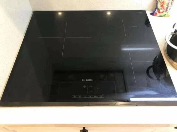 BẾP TỪ 3 VÙNG NẤU BOSCH PUC631BB1E