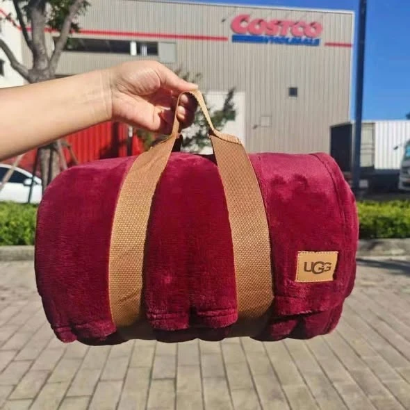 CHĂN LÔNG THỎ ÚC UGG SIZE LỚN 234x249cm - 2,2kg (còn màu số 1)