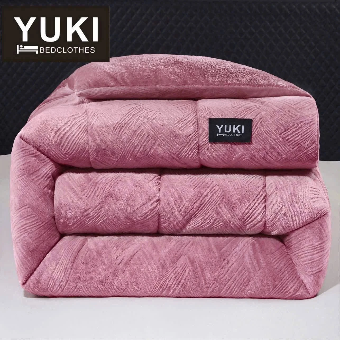 Chăn Yuki Royal 2,0m x 2,3m, 4,5kg (hết số 2, 5, 9, 3)