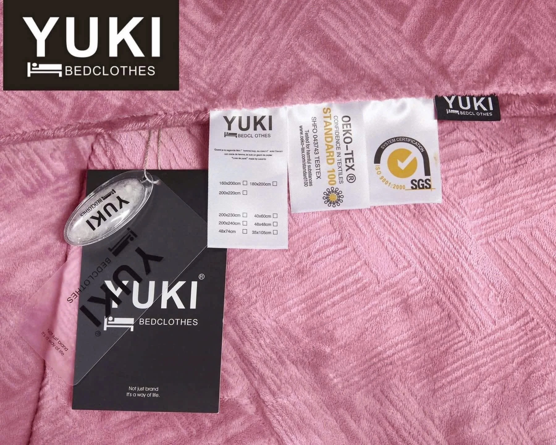 Chăn Yuki Royal 2,0m x 2,3m, 4,5kg (hết số 2, 5, 9, 3)