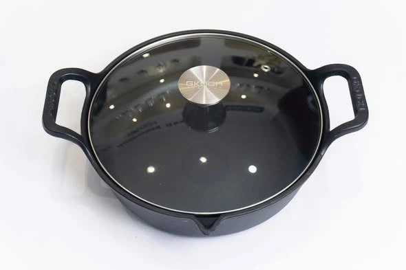   	 CHẢO GANG MỎ QUẠ GKOCH 24CM