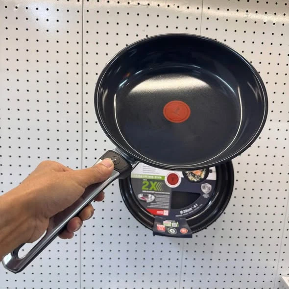 CHẢO RÁN INOX PHỦ GỐM CAO CẤP TEFAL EMOTION + CERAMIC 28cm