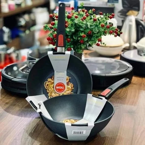  CHẢO SÂU LÒNG WOLL DIAMOND LITE WOK AND STIR FRY PANS SZ 30