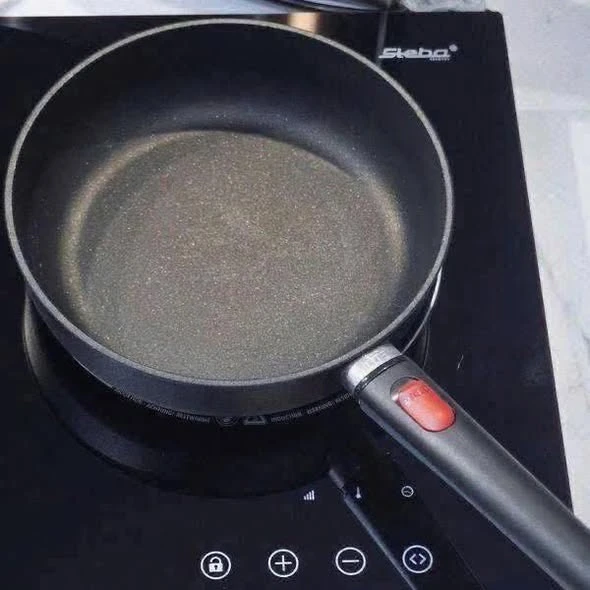   	 Chảo sâu lòng Woll Eco Lite Fry Pan 30cm