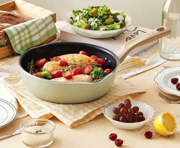 CHẢO TEFAL G1668795 24CM - CÓ NẮP KÍNH CAO CẤP