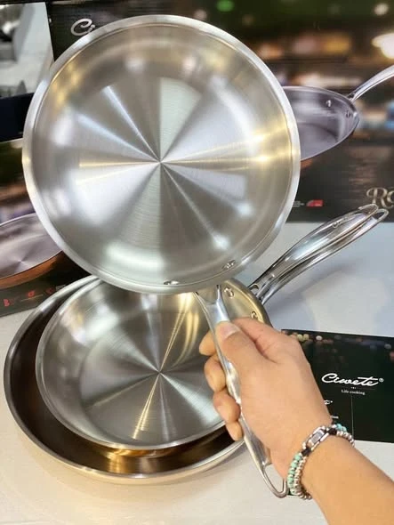 CHẢO THÉP CHỐNG DÍNH TỰ THÂN CIWETE SIZE 20CM