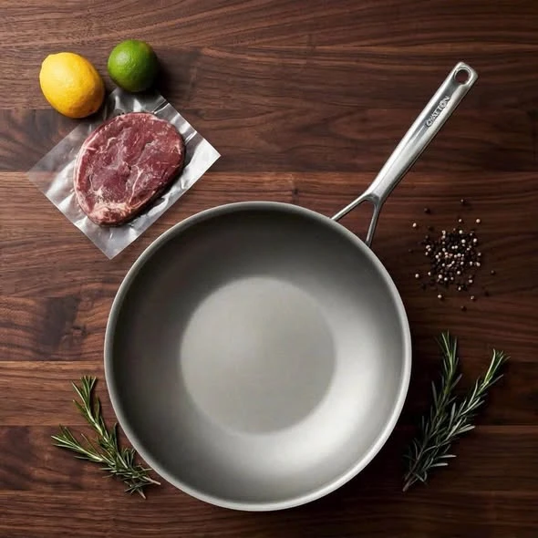 CHẢO XÀO O839 INOX KHÔNG DÍNH VI ĐIỂM  OYATTON 22CM