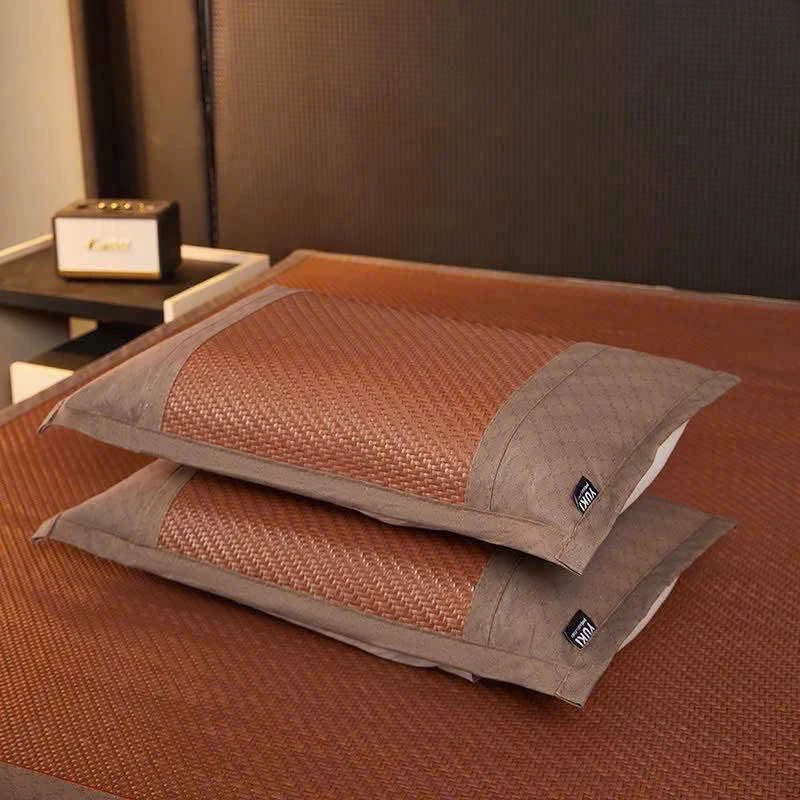 Chiếu mây băng YUKI 2025 kích thước 2 x 2,2m (tặng kèm 2 vỏ gối)