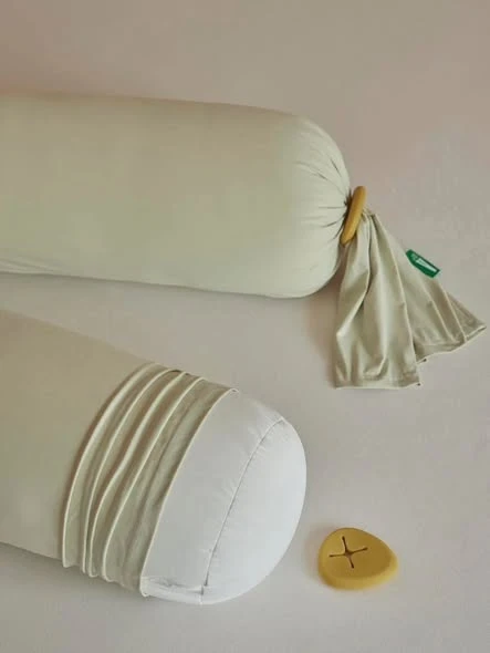 Gối Ôm BOBO (còn 2 xanh matcha) 
