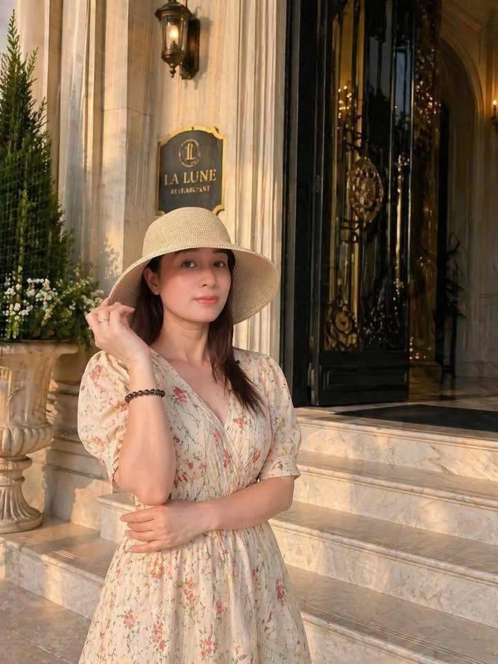 Mũ cói Chống Nắng chống tia UV (kèm túi đựng) 