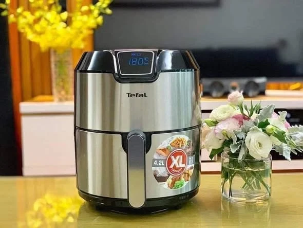 NỒI CHIÊN KHÔNG DẦU TEFAL EY401D15 - 4,2 lít 