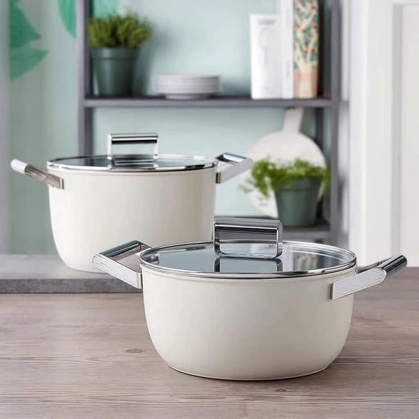 Nồi Smeg Casserole CKFC2411CRM 24cm, 4,7L - Màu kem