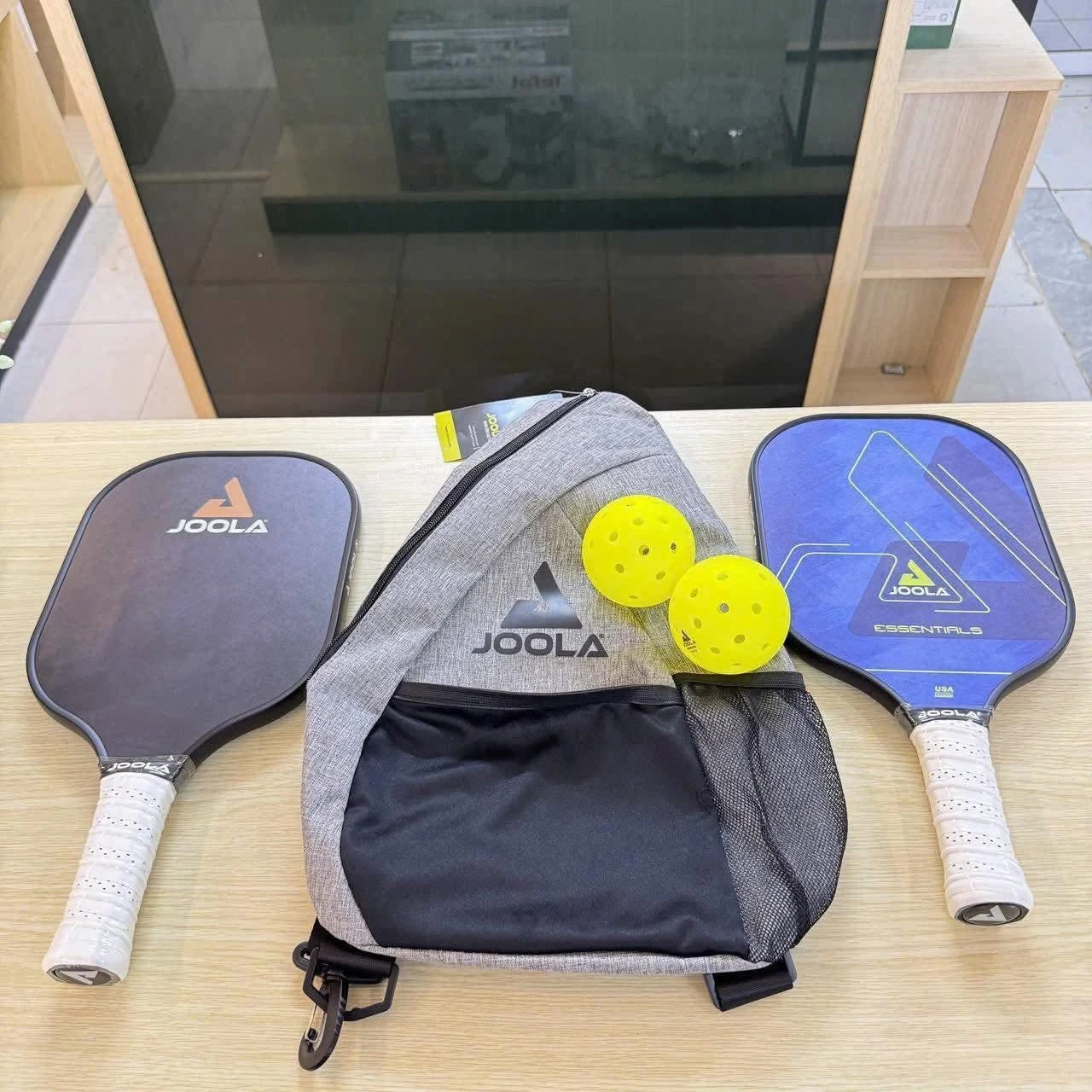 SET VỢT PICKLEBALL JOOLA ESSENTIALS - FULL COMBO CHUẨN ĐẤU