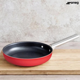 Chảo chống dính Smeg CKFF2401RDM - Size 24cm