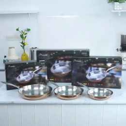CHẢO THÉP CHỐNG DÍNH TỰ THÂN CIWETE SIZE 20CM