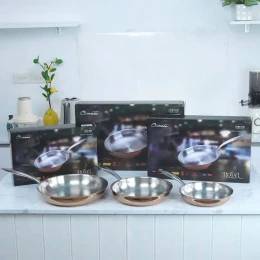 CHẢO THÉP CHỐNG DÍNH TỰ THÂN CIWETE SIZE 20CM