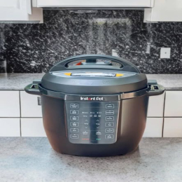 NỒI ÁP SUẤT ĐA NĂNG INSTANT POT RIO 60 (5,7L)