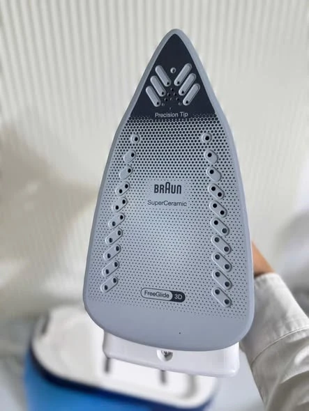 BÀN LÀ HƠI NƯỚC CAO CẤP BRAUN CARESTYLE 1 PRO