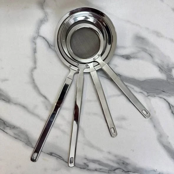 DỤNG CỤ VỚT BỌT, VỚT DẦU, VỚT VÁNG INOX GUME GM-D2126S (26x8cm)