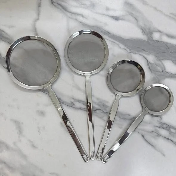 DỤNG CỤ VỚT BỌT, VỚT DẦU, VỚT VÁNG INOX GUME GM-D2126S (26x8cm)