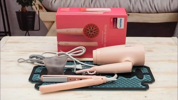 Set máy sấy tóc & máy ép tóc Philips BHP398/00 màu hồng 