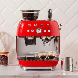 Máy pha cafe SMEG EGF03
