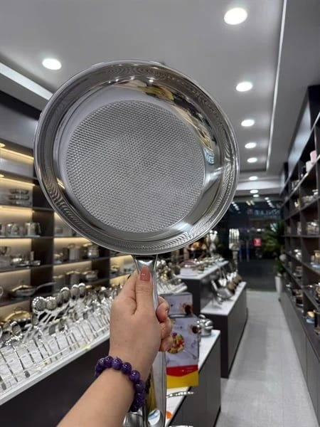 Chảo cạn O260 OYATTON vân golf 20cm, inox 18/10, model: OYT-JG260P20