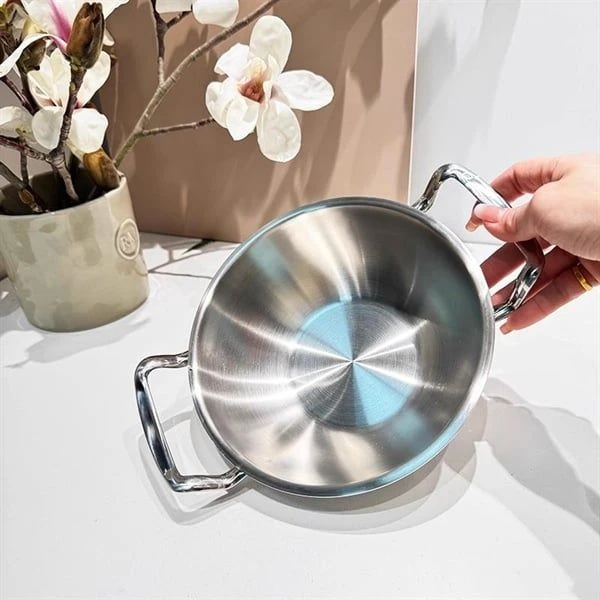 Nồi viền đỏ S69 SHARNEED 24cm, inox 18/10, model: NK-AL69P24